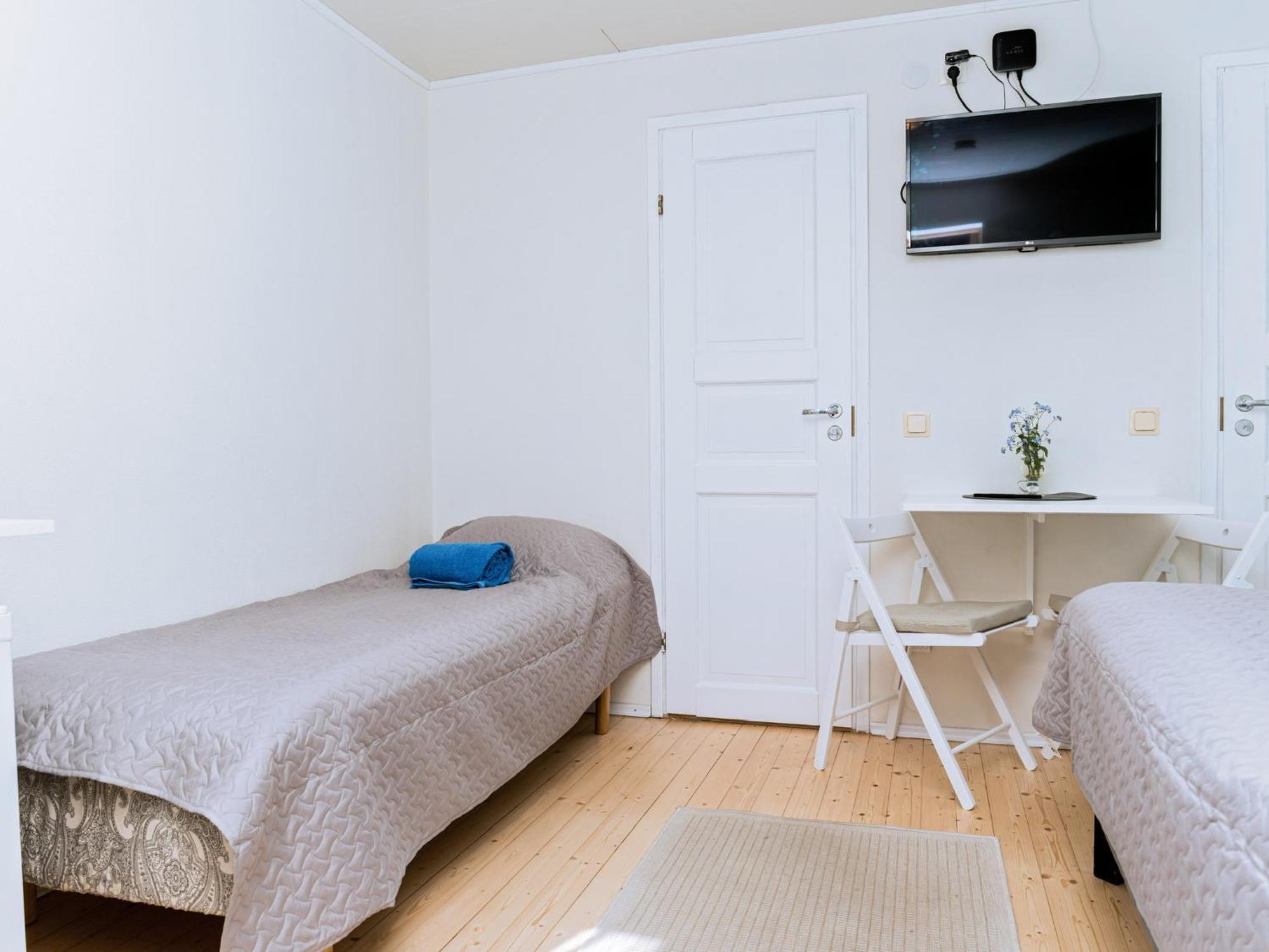 Papli 2 Accommodation Пярну Экстерьер фото